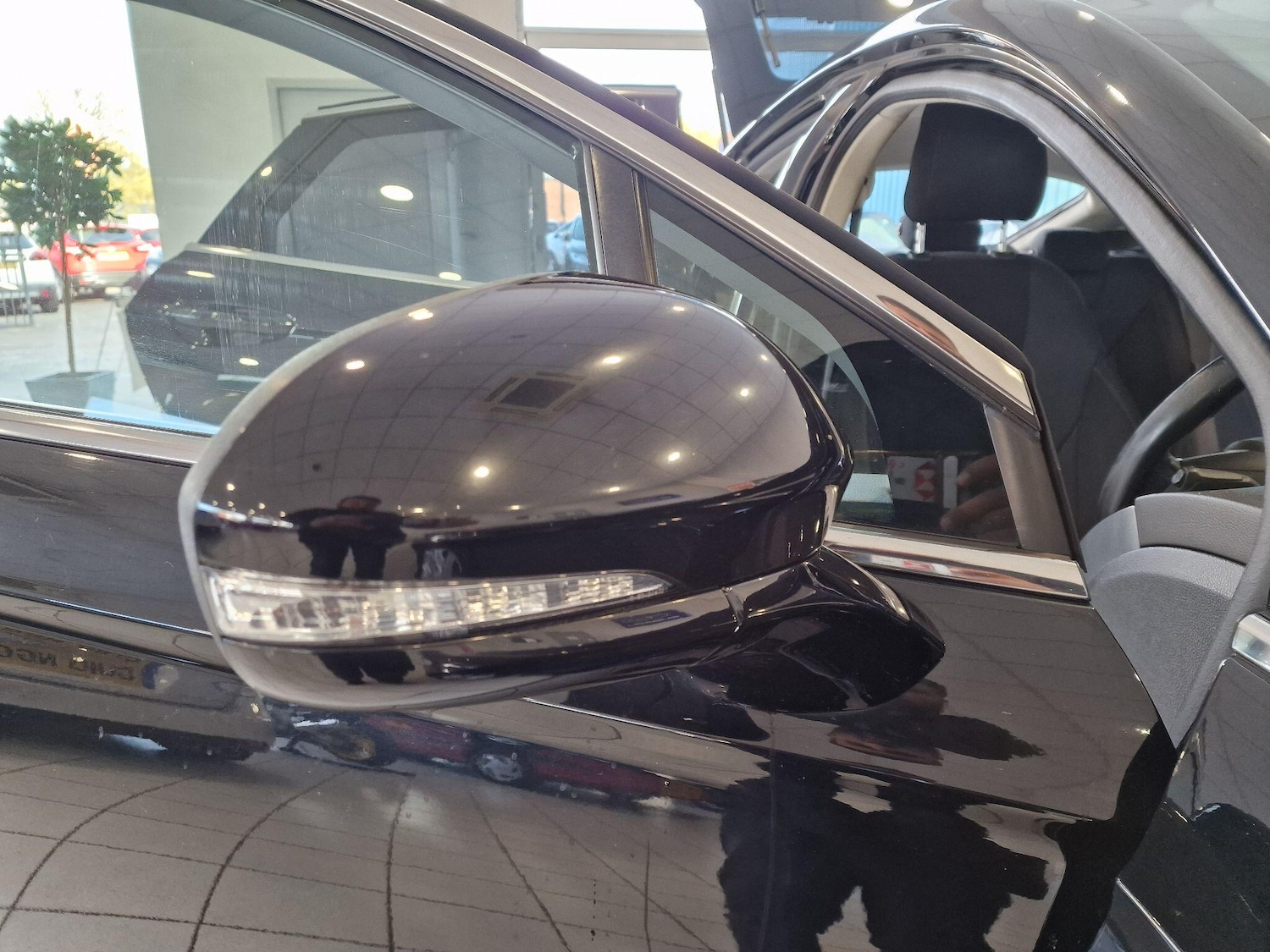 Used Ford Mondeo 2015 for sale - 76408592: Photo 32