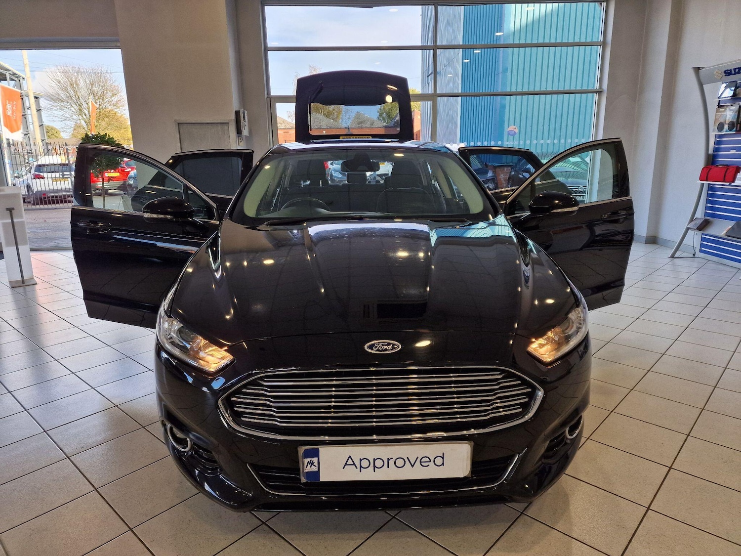 Used Ford Mondeo 2015 for sale - 76408592: Photo 5