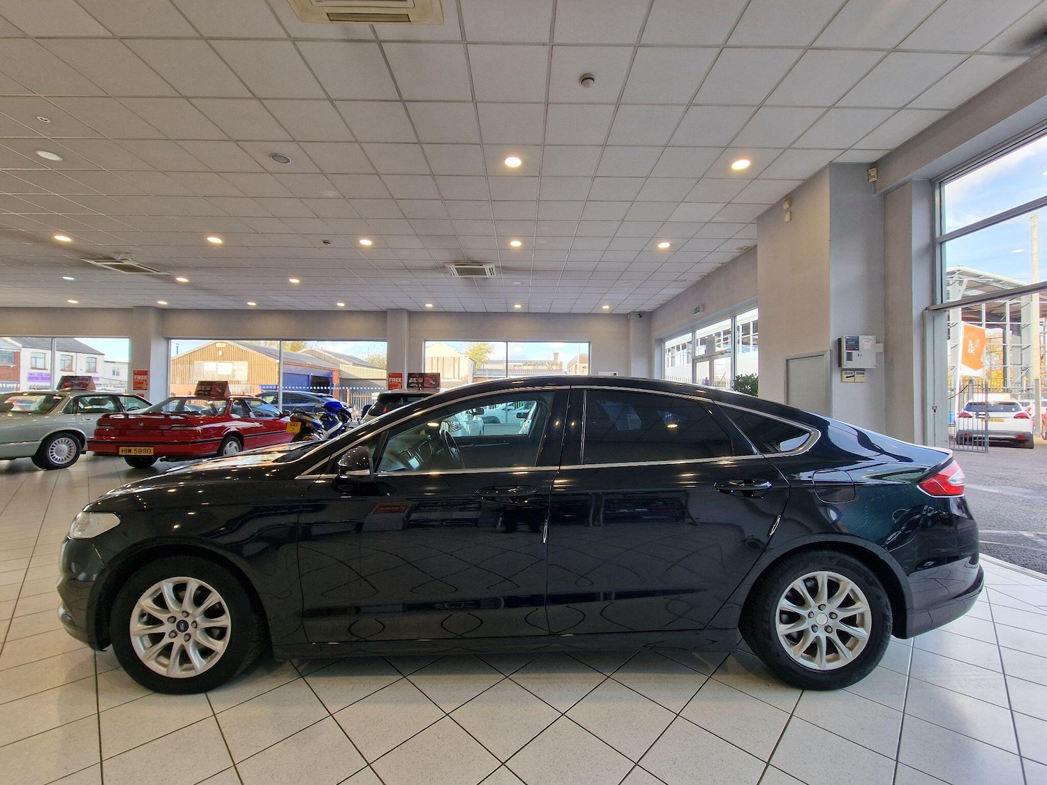 Used Ford Mondeo 2015 for sale - 76408592: Photo 6