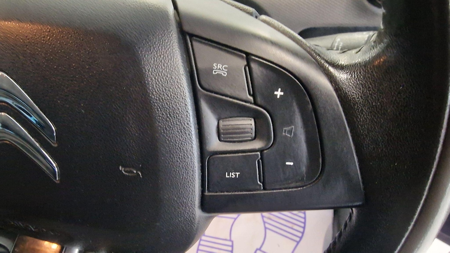 Used Citroen C4 Cactus 2015 for sale - 76370180: Photo 15