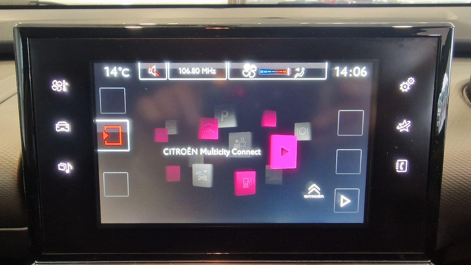 Used Citroen C4 Cactus 2015 for sale - 76370180: Photo 19