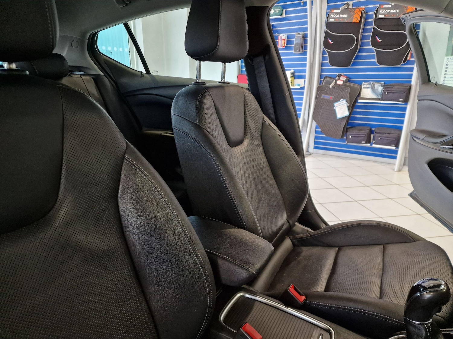 Used Vauxhall Astra 2017 for sale - 75858073: Photo 23