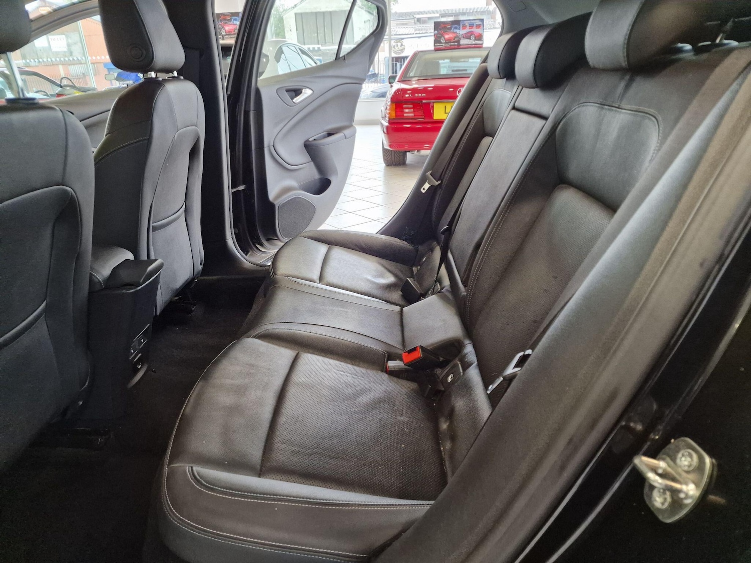 Used Vauxhall Astra 2017 for sale - 75858073: Photo 26