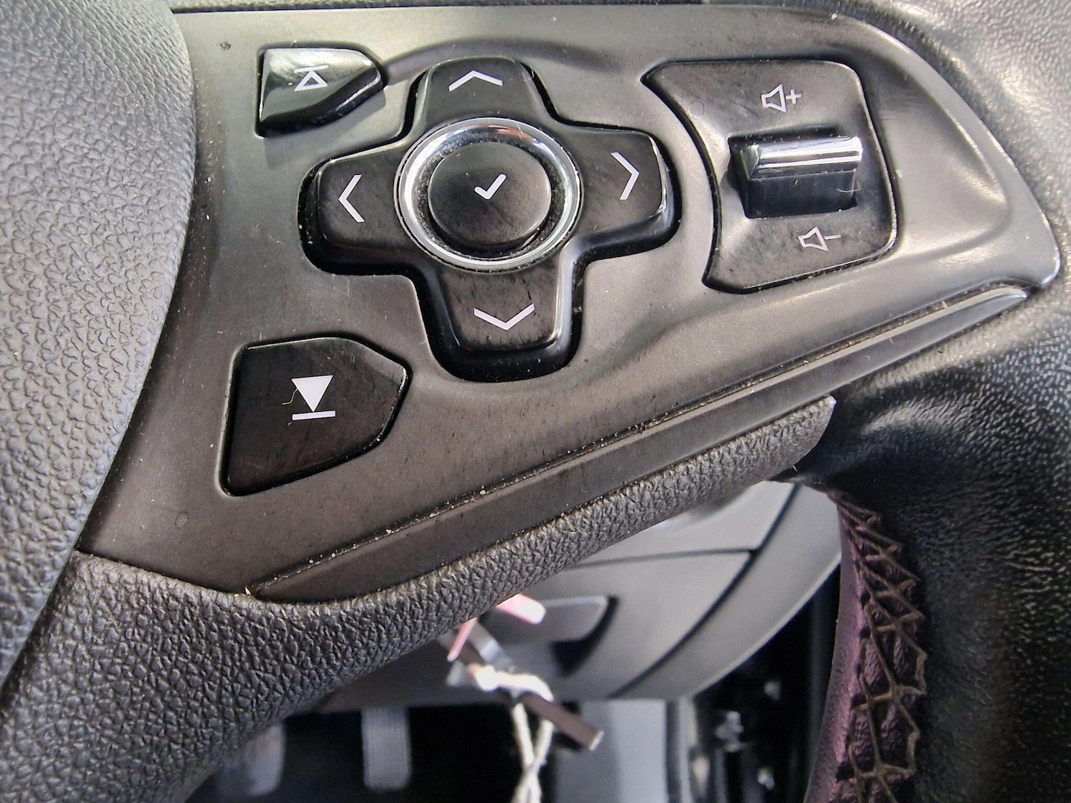Used Vauxhall Astra 2017 for sale - 75858073: Photo 36