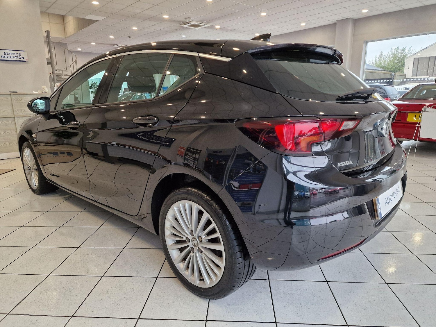 Used Vauxhall Astra 2017 for sale - 75858073: Photo 4