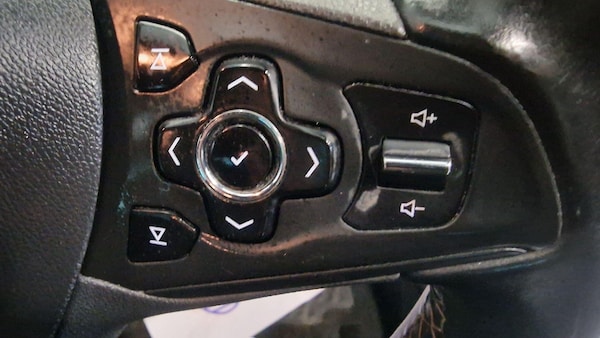 Used Vauxhall Astra 2017 for sale - 76270144: Photo 12