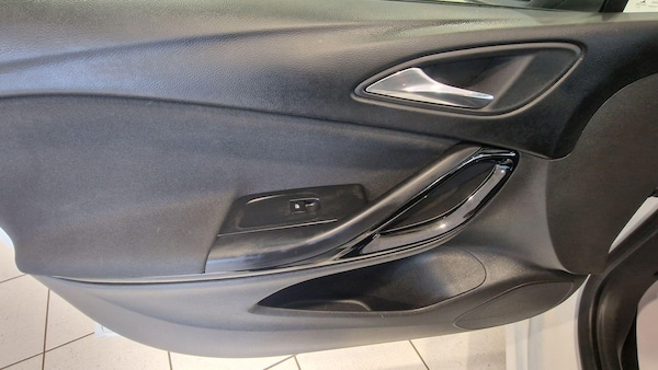 Used Vauxhall Astra 2017 for sale - 76270144: Photo 15