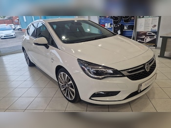 2017 (66) - 1.4T 16V 150 SRi Nav 5dr