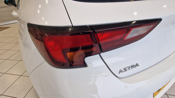Used Vauxhall Astra 2017 for sale - 76270144: Photo 22