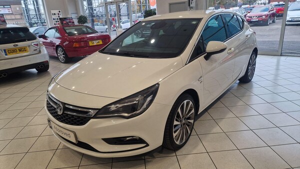 Used Vauxhall Astra 2017 for sale - 76270144: Photo 3