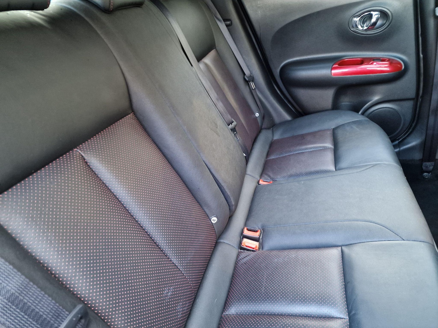 Used Nissan Juke 2015 for sale - 76408352: Photo 22