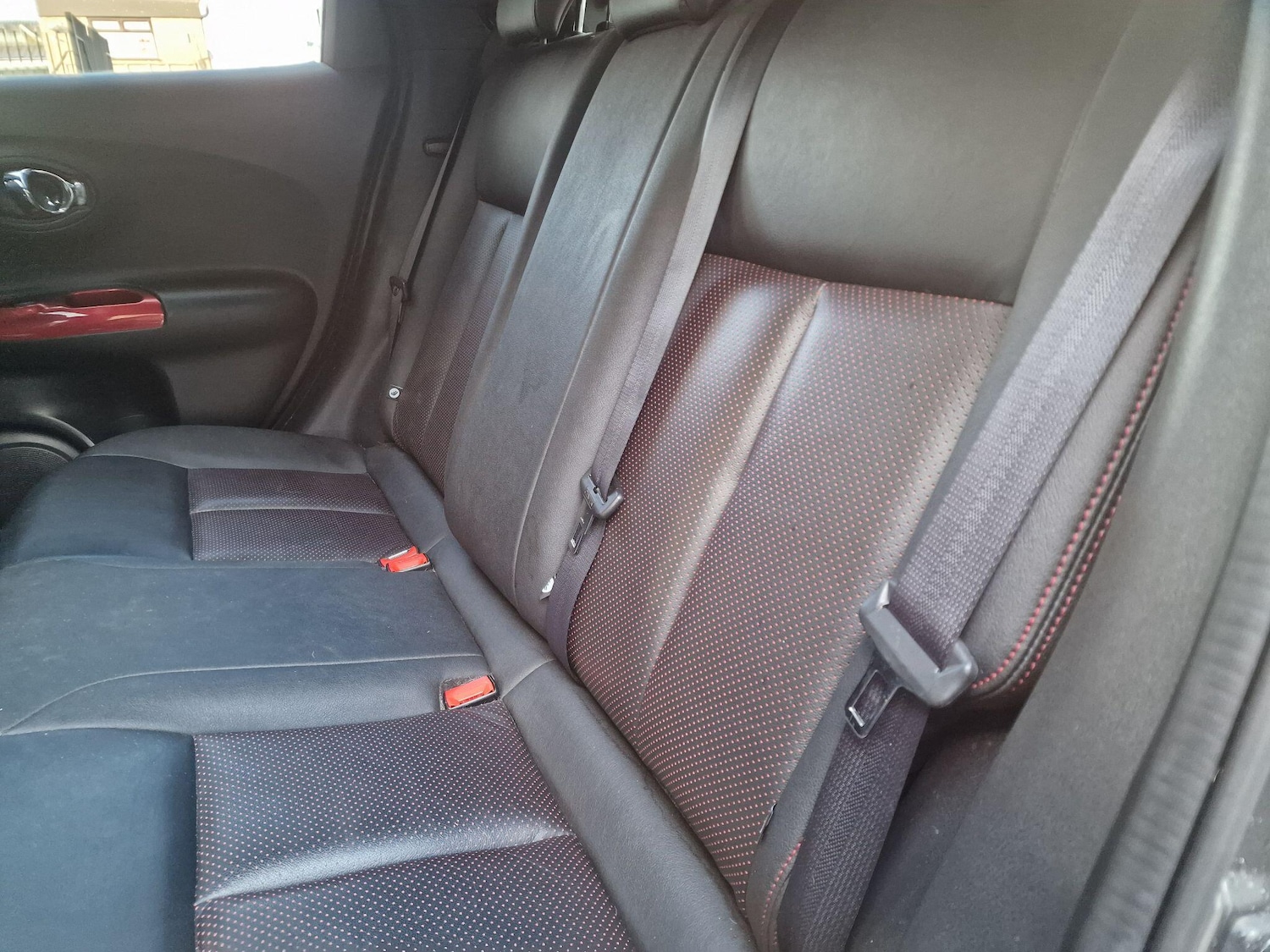 Used Nissan Juke 2015 for sale - 76408352: Photo 23