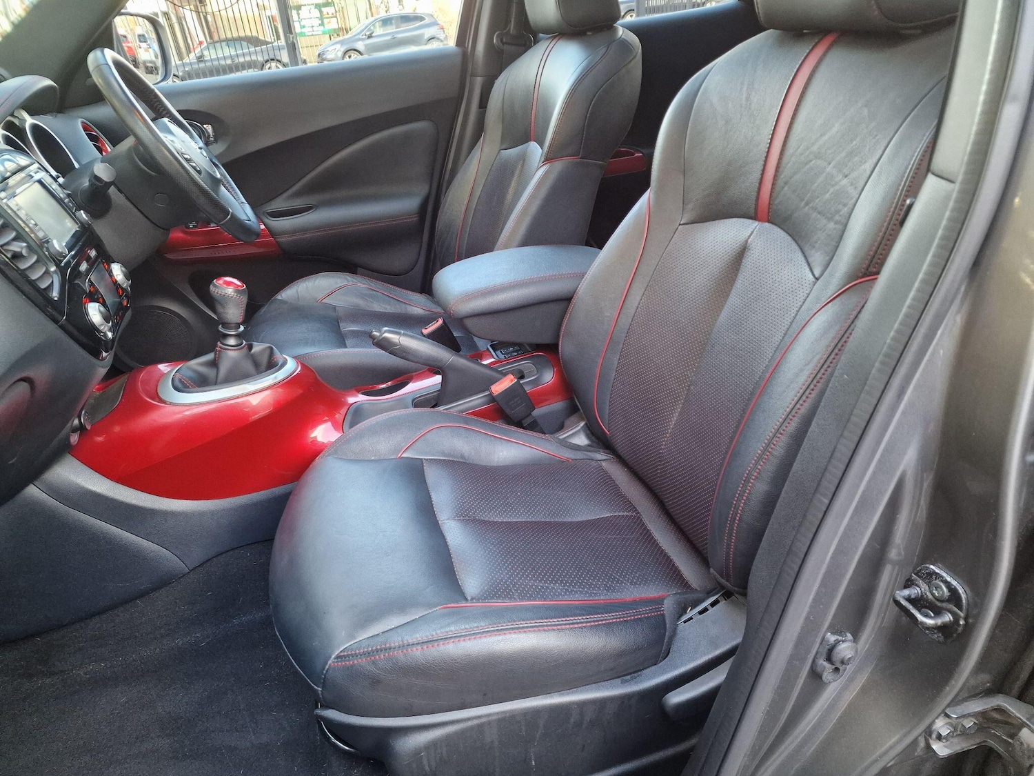 Used Nissan Juke 2015 for sale - 76408352: Photo 43