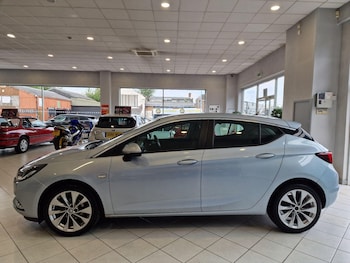 Used Vauxhall Astra 2016 for sale - 75520438: Photo