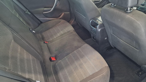 Used Vauxhall Insignia 2015 for sale - 76307314: Photo 10
