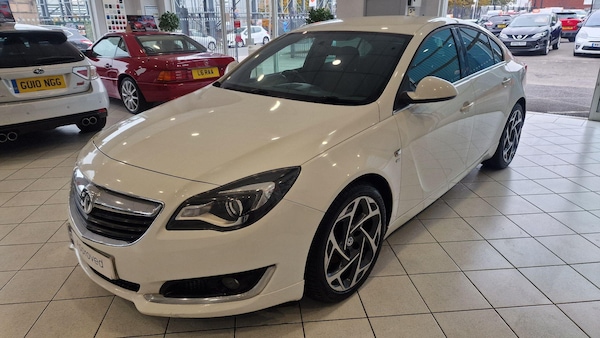 Used Vauxhall Insignia 2015 for sale - 76307314: Photo 3