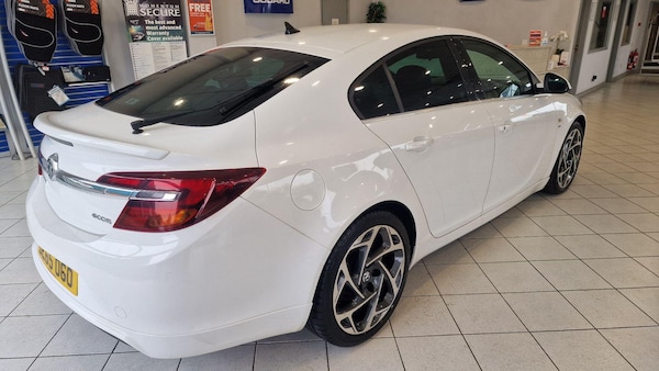 Used Vauxhall Insignia 2015 for sale - 76307314: Photo 6