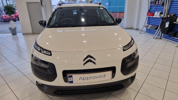 Used Citroen C4 Cactus 2017 for sale - 76214919: Photo 2