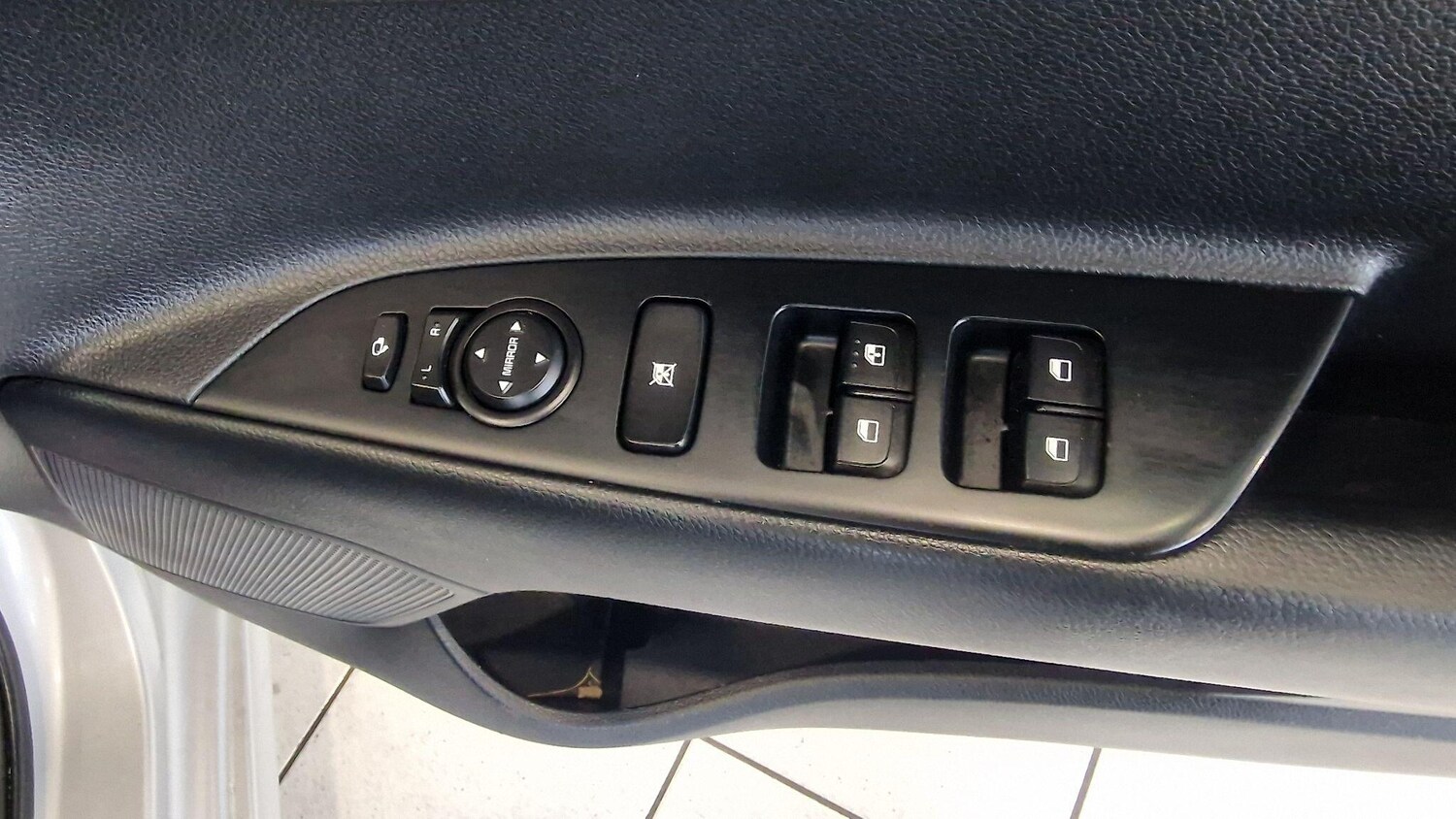 Used Kia Rio 2018 for sale - 76370889: Photo 18