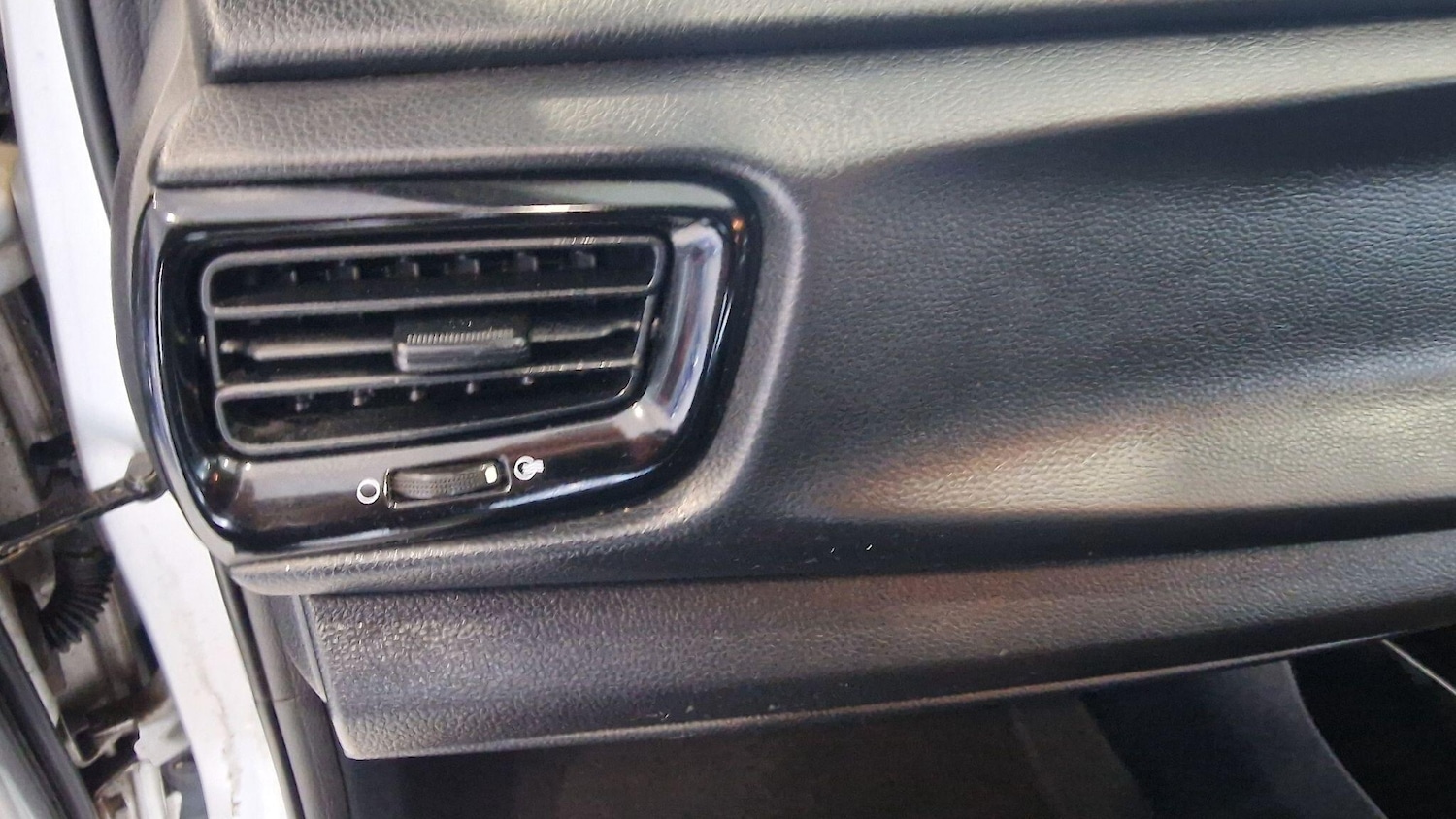 Used Kia Rio 2018 for sale - 76370889: Photo 20