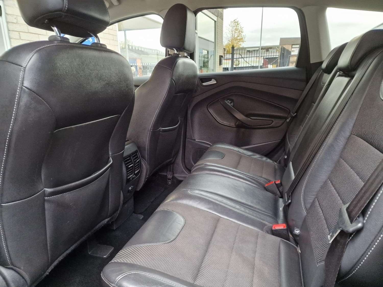 Used Ford Kuga 2015 for sale - 76484464: Photo 15