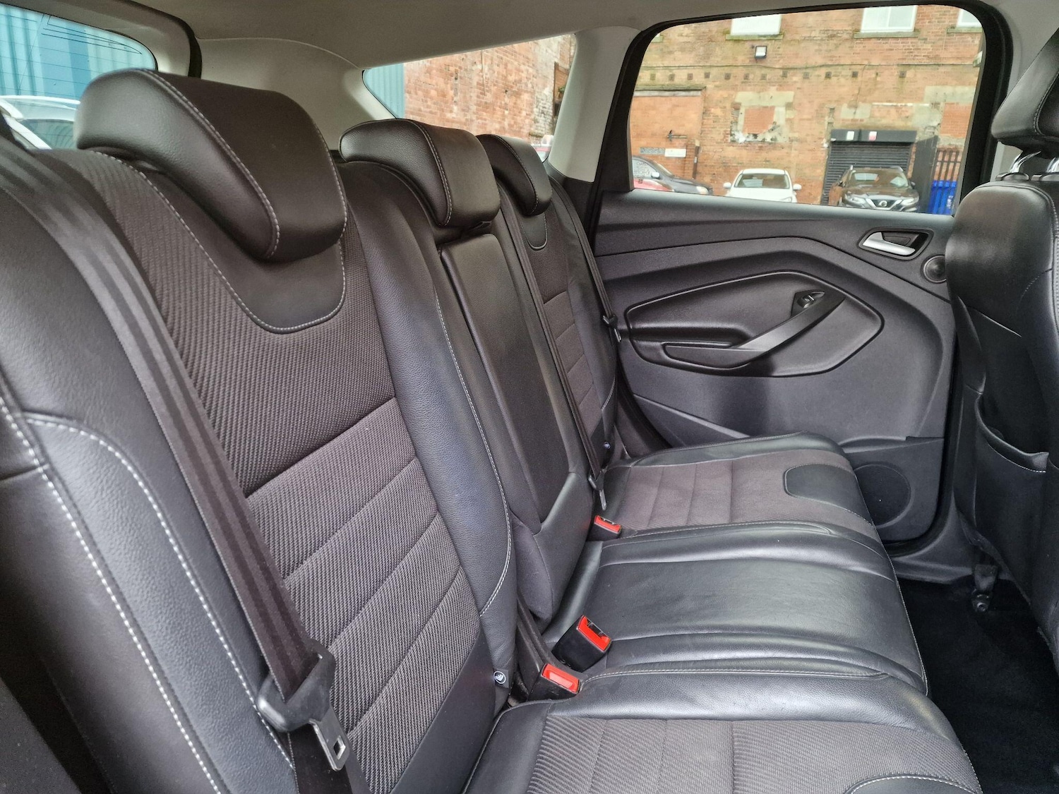 Used Ford Kuga 2015 for sale - 76484464: Photo 17