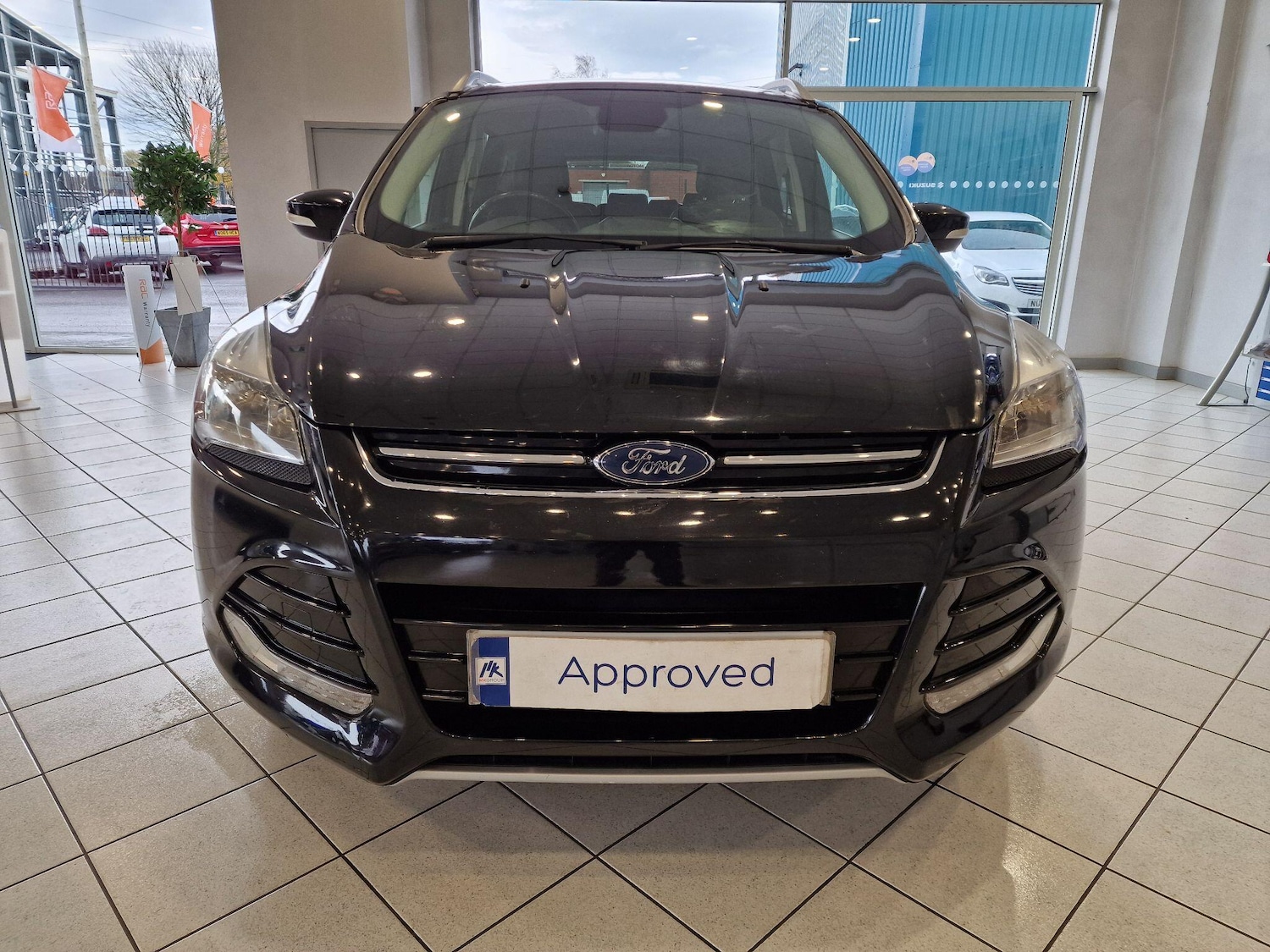 Used Ford Kuga 2015 for sale - 76484464: Photo 2