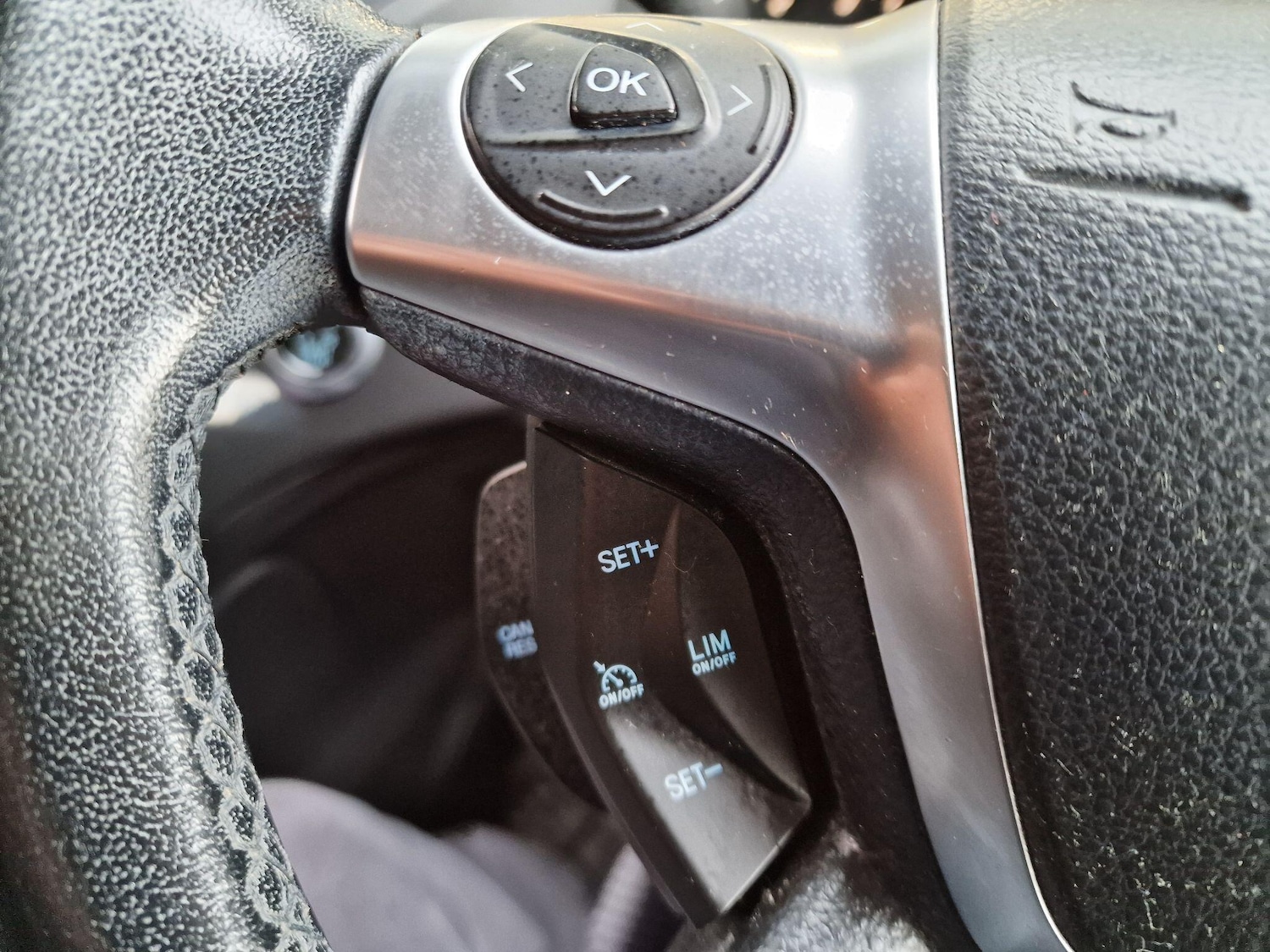 Used Ford Kuga 2015 for sale - 76484464: Photo 21