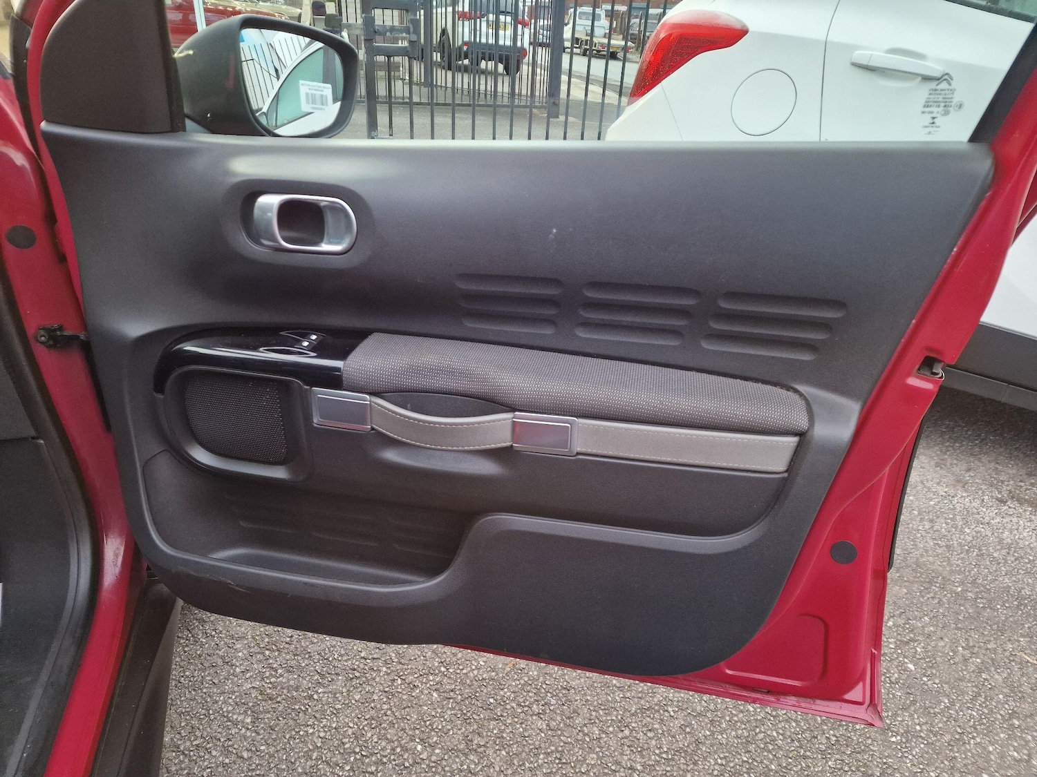 Used Citroen C4 Cactus 2016 for sale - 76657358: Photo 16