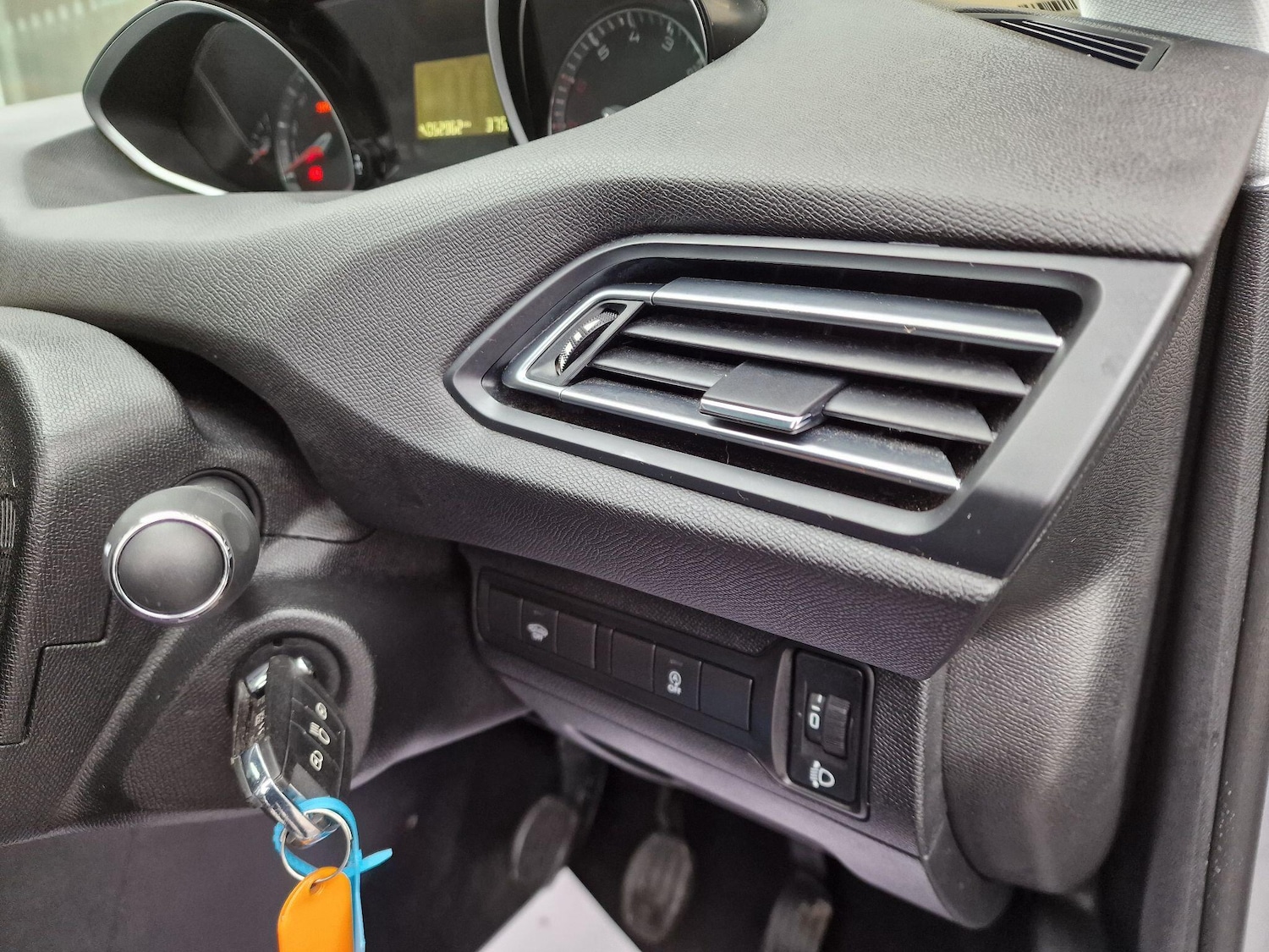 Used Peugeot 308 2019 for sale - 76561080: Photo 19