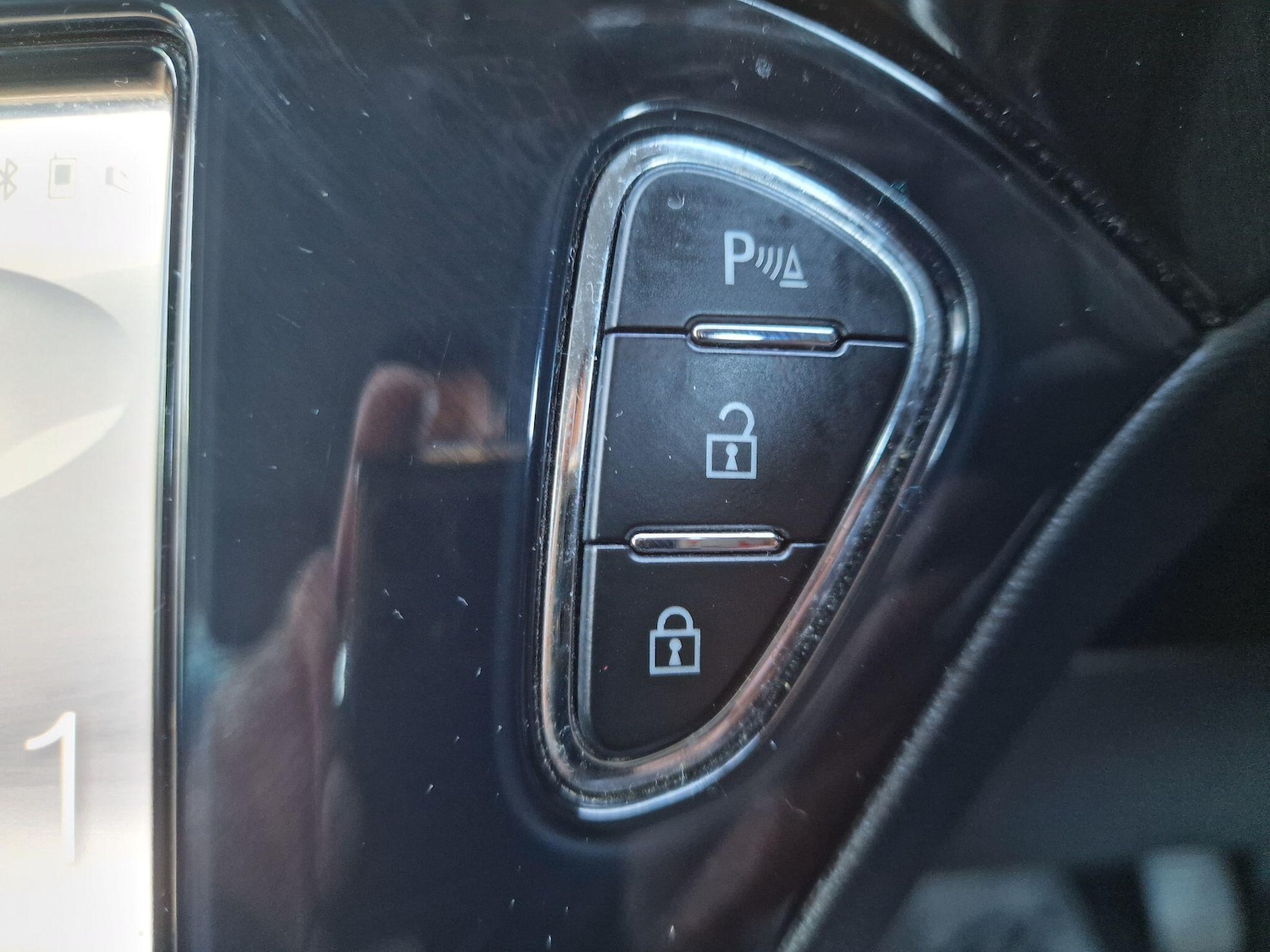 Used Vauxhall ADAM 2015 for sale - 76377674: Photo 16