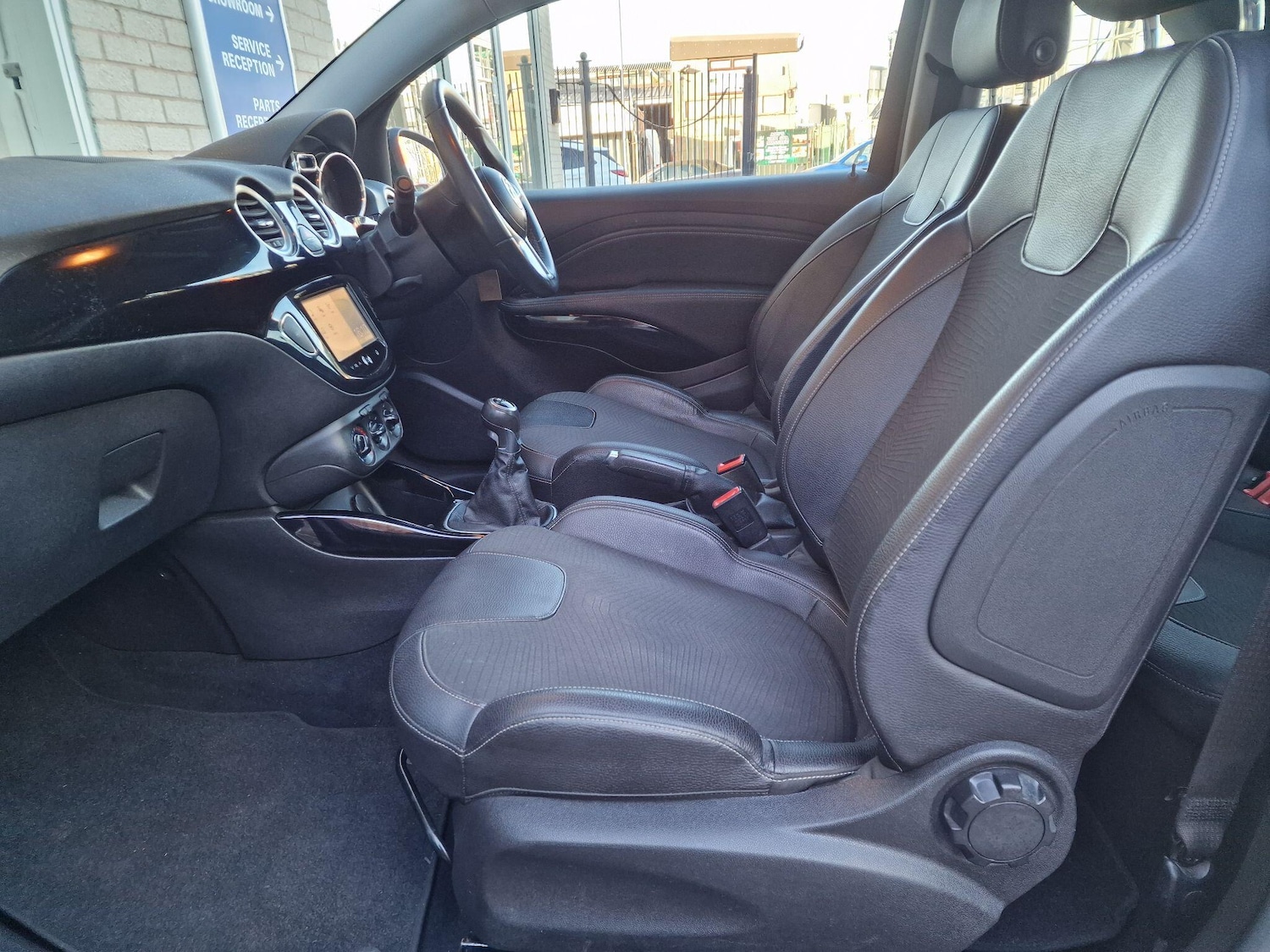 Used Vauxhall ADAM 2015 for sale - 76377674: Photo 24