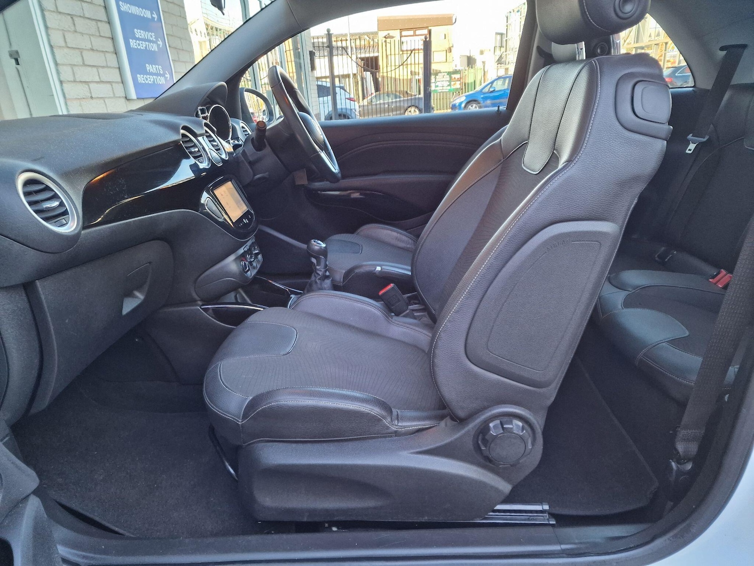 Used Vauxhall ADAM 2015 for sale - 76377674: Photo 25