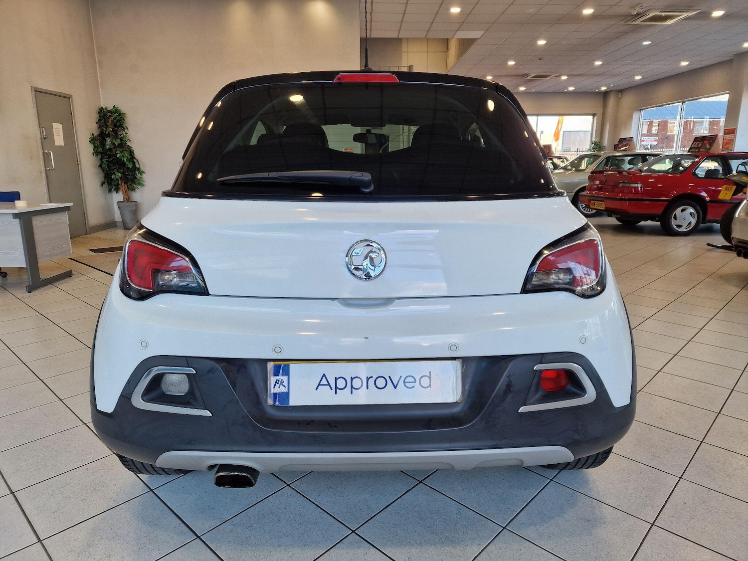 Used Vauxhall ADAM 2015 for sale - 76377674: Photo 7