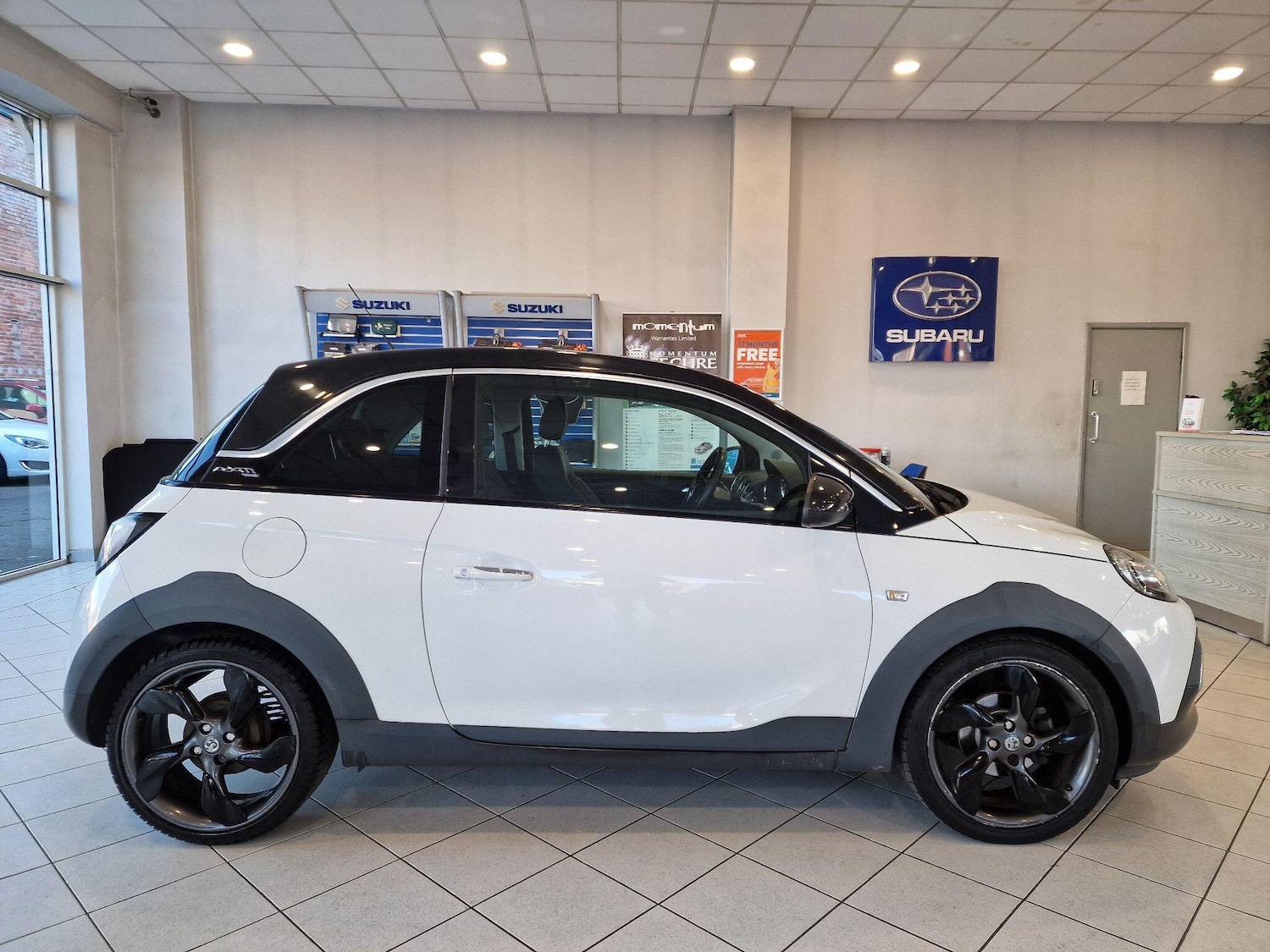 Used Vauxhall ADAM 2015 for sale - 76377674: Photo 8