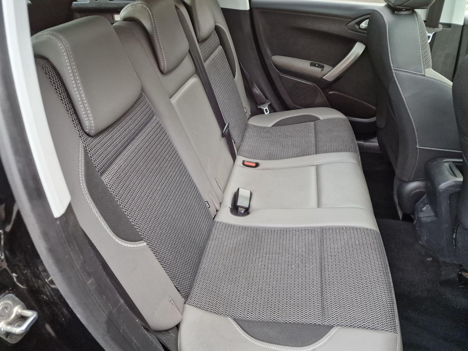 Used Peugeot 2008 2016 for sale - 76657162: Photo 17