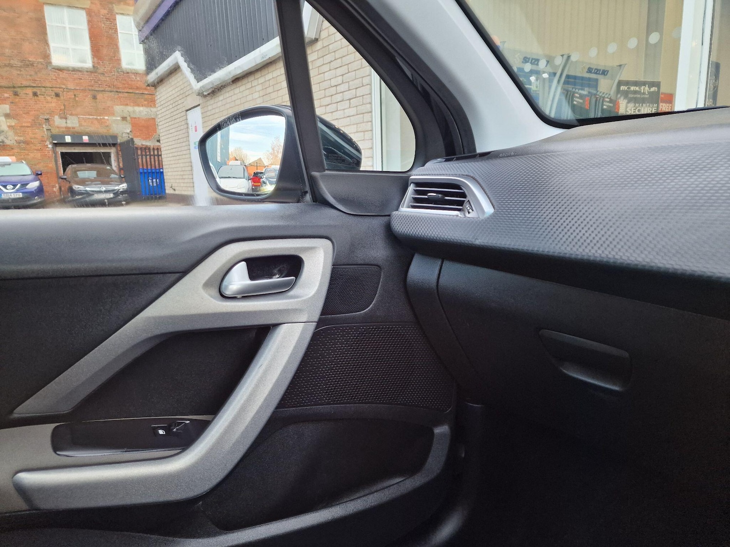 Used Peugeot 2008 2016 for sale - 76657162: Photo 22