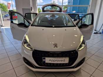 Used Peugeot 208 2017 for sale - 74725585: Photo
