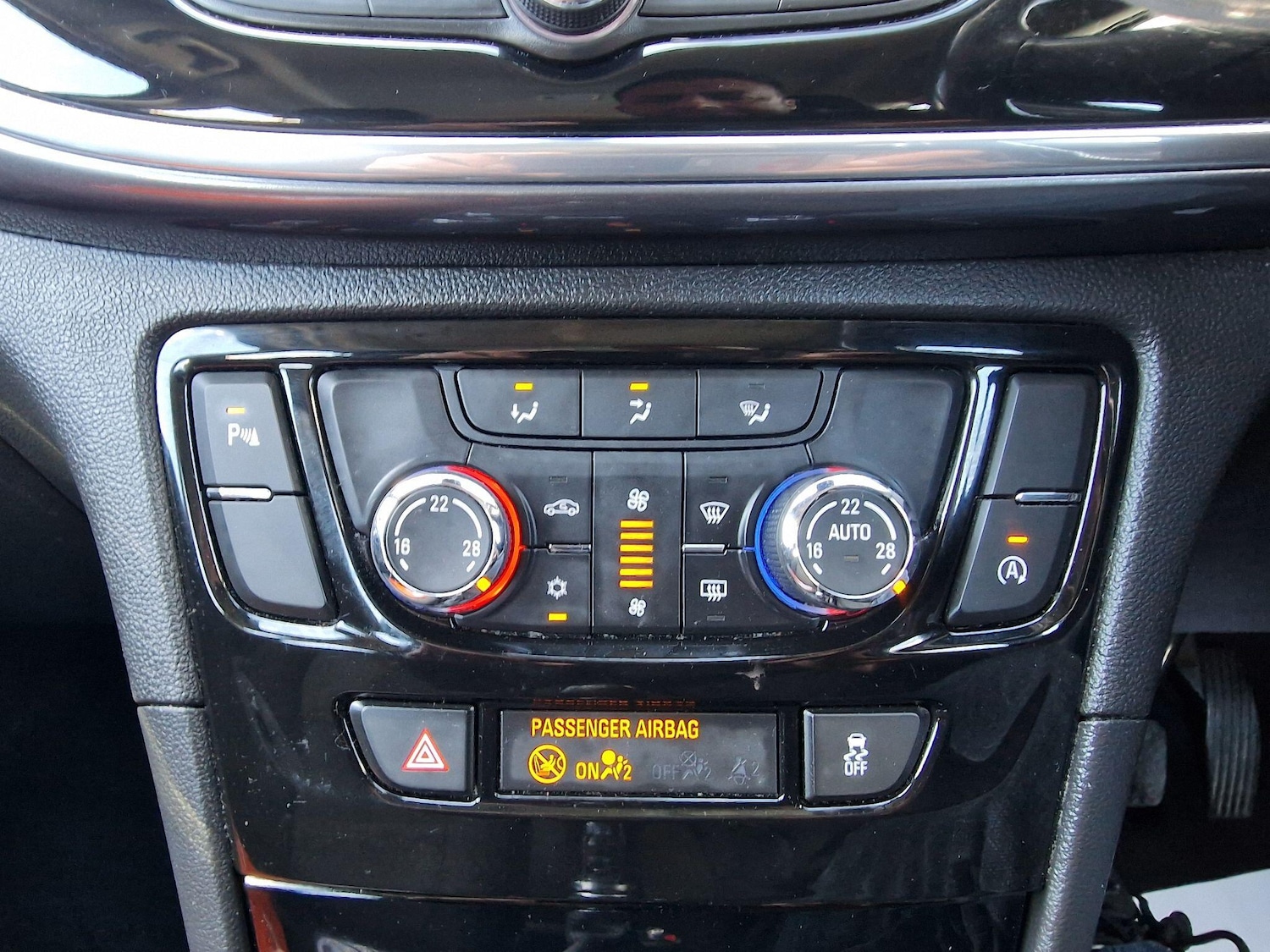 Vehicle 33