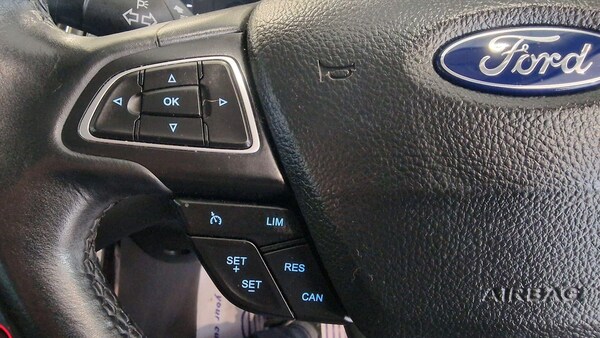 Used Ford Focus 2015 for sale - 76239382: Photo 14