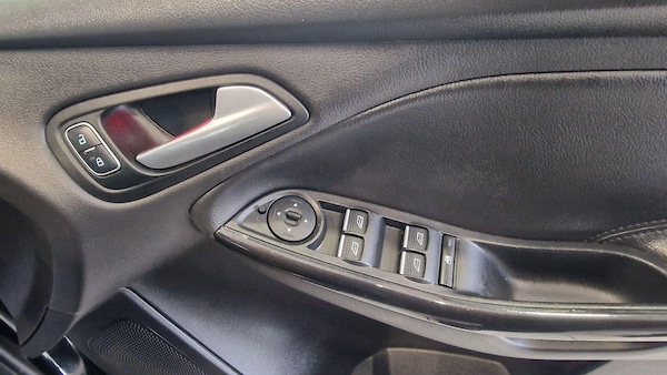 Used Ford Focus 2015 for sale - 76239382: Photo 18