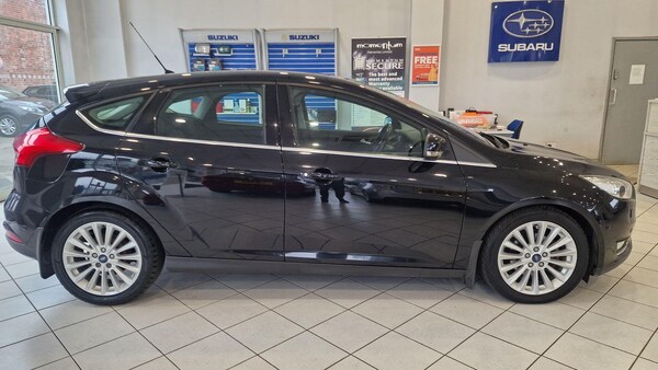Used Ford Focus 2015 for sale - 76239382: Photo 5