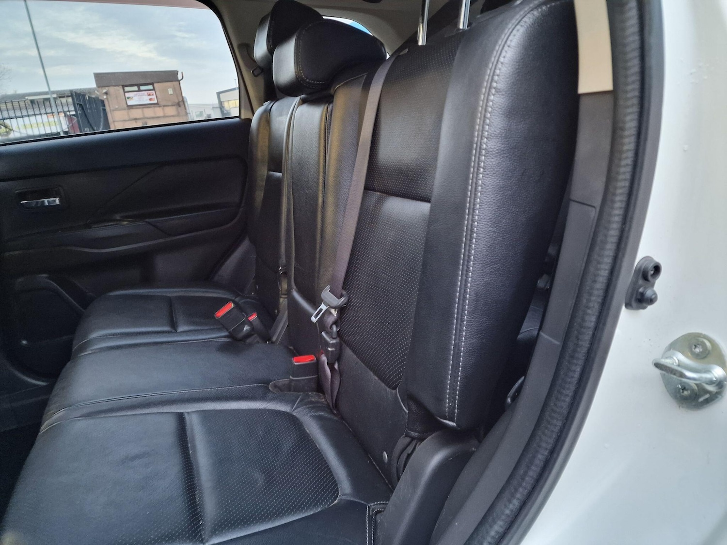 Used Mitsubishi Outlander 2016 for sale - 76657636: Photo 13