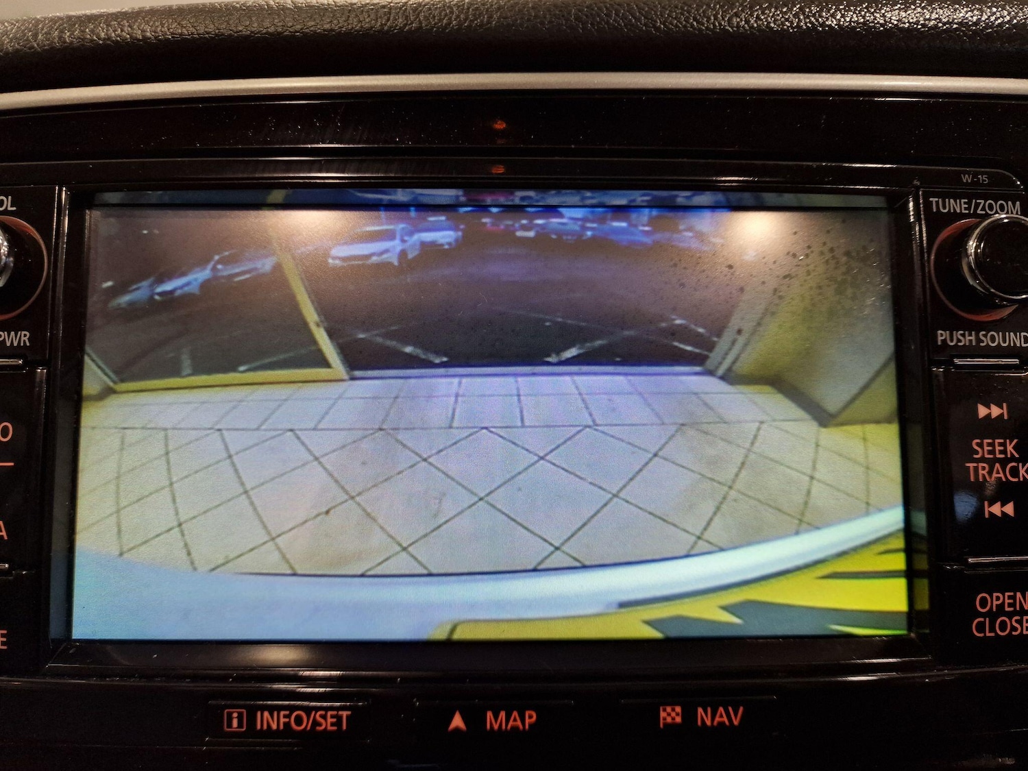 Used Mitsubishi Outlander 2016 for sale - 76657636: Photo 23