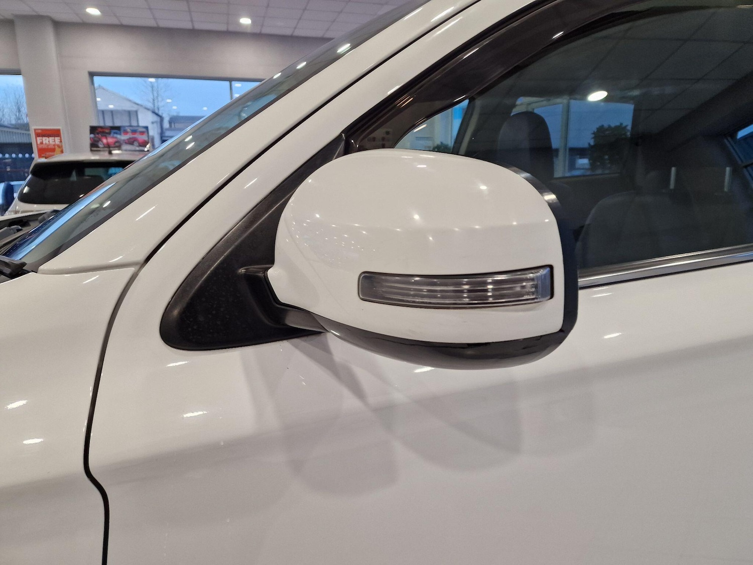 Used Mitsubishi Outlander 2016 for sale - 76657636: Photo 26