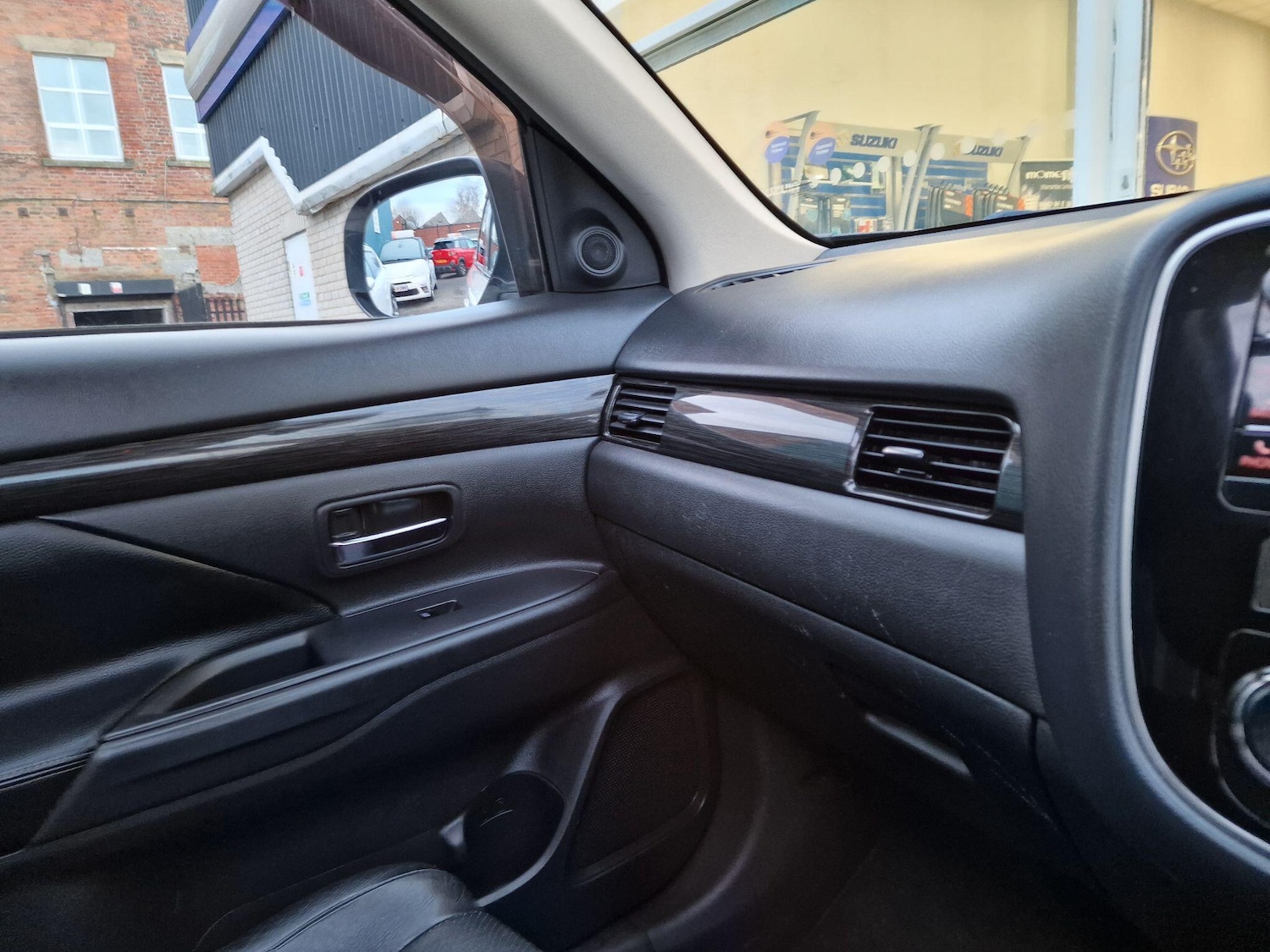 Used Mitsubishi Outlander 2016 for sale - 76657636: Photo 41