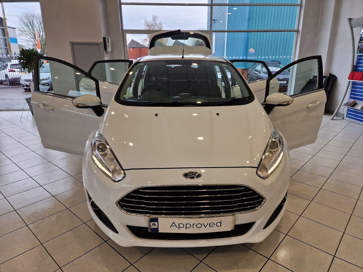 Used Ford Fiesta 2017 for sale - 76561079: Photo 2