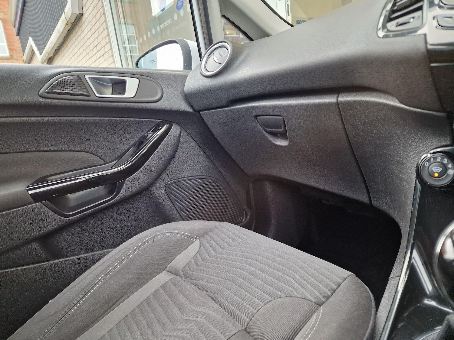 Used Ford Fiesta 2017 for sale - 76561079: Photo 30