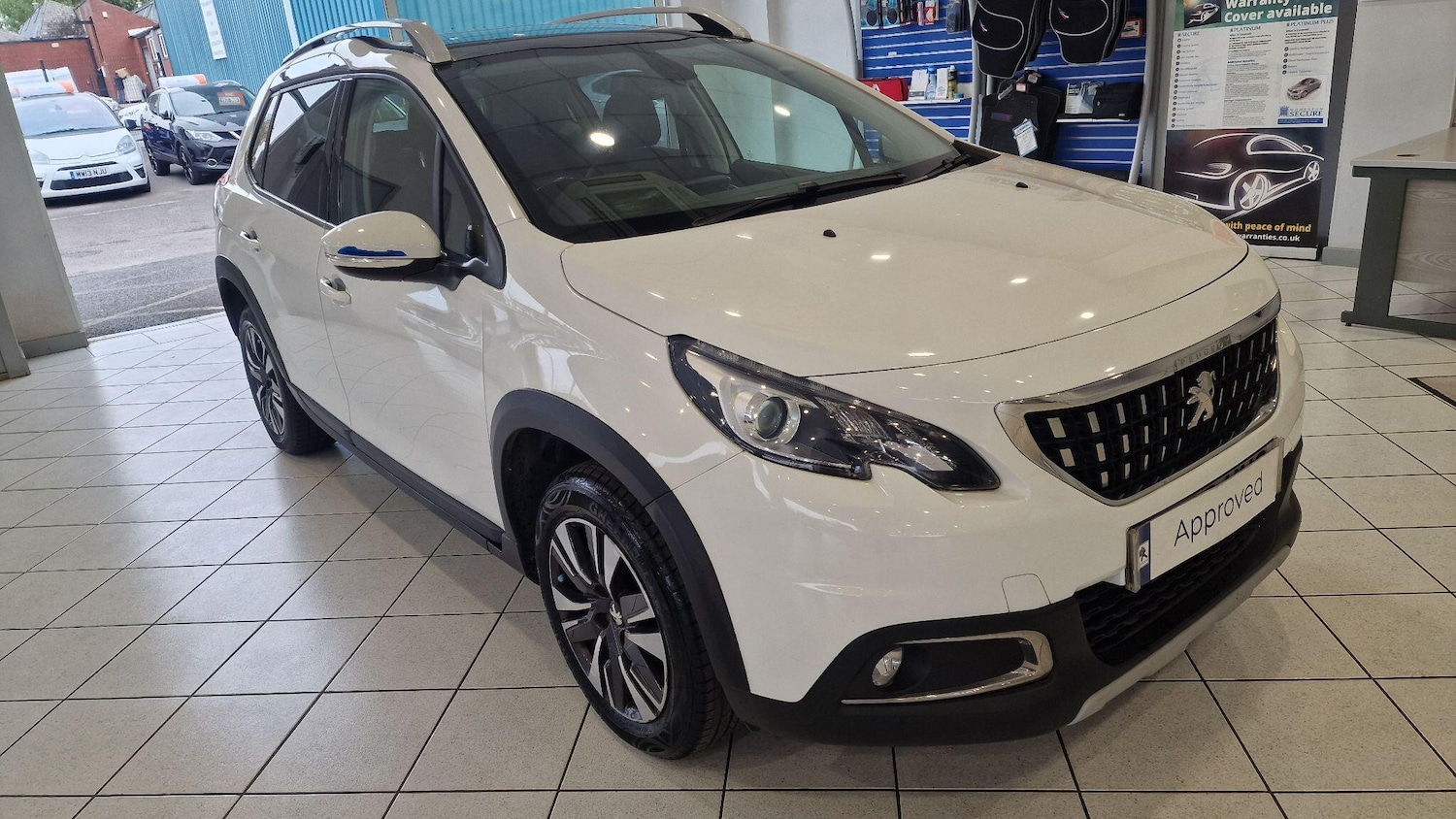 Used Peugeot 2008 2018 for sale - 76307244: Photo 1
