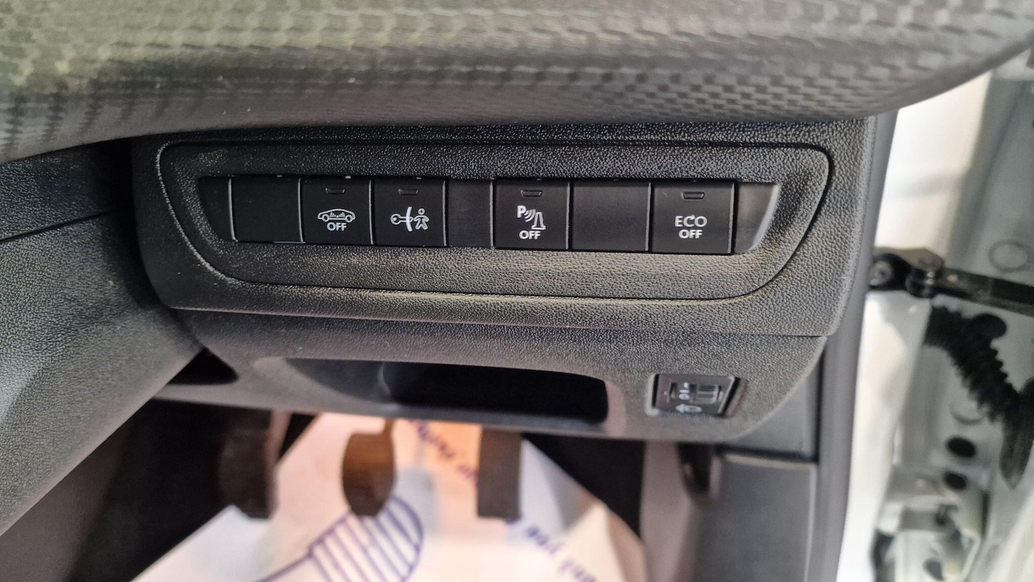 Used Peugeot 2008 2018 for sale - 76307244: Photo 13
